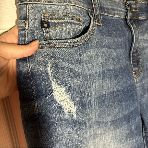Judy Blue Boyfriend Fit Stretch Denim Distressed JB8275MD Size 11/30 Distressed - Picture 4 of 16